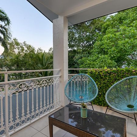 Garrick House Aparthotel Port Douglas Buitenkant foto