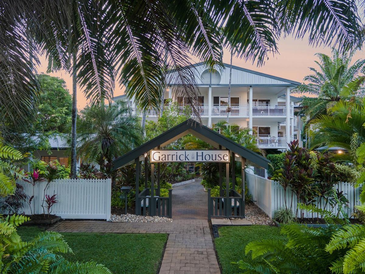 Garrick House Aparthotel Port Douglas Buitenkant foto