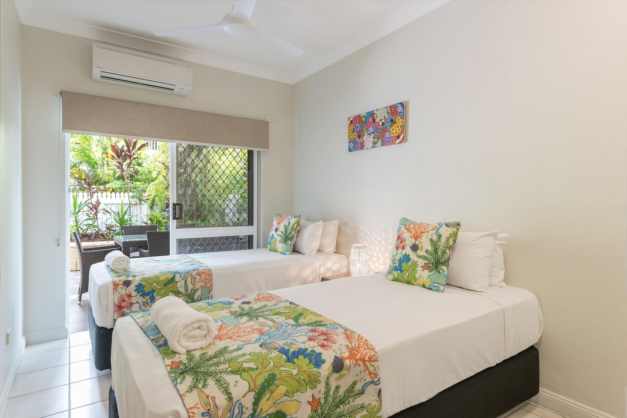 Garrick House Aparthotel Port Douglas Buitenkant foto