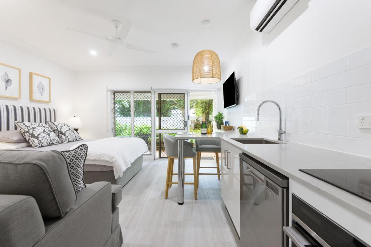 Garrick House Aparthotel Port Douglas Buitenkant foto