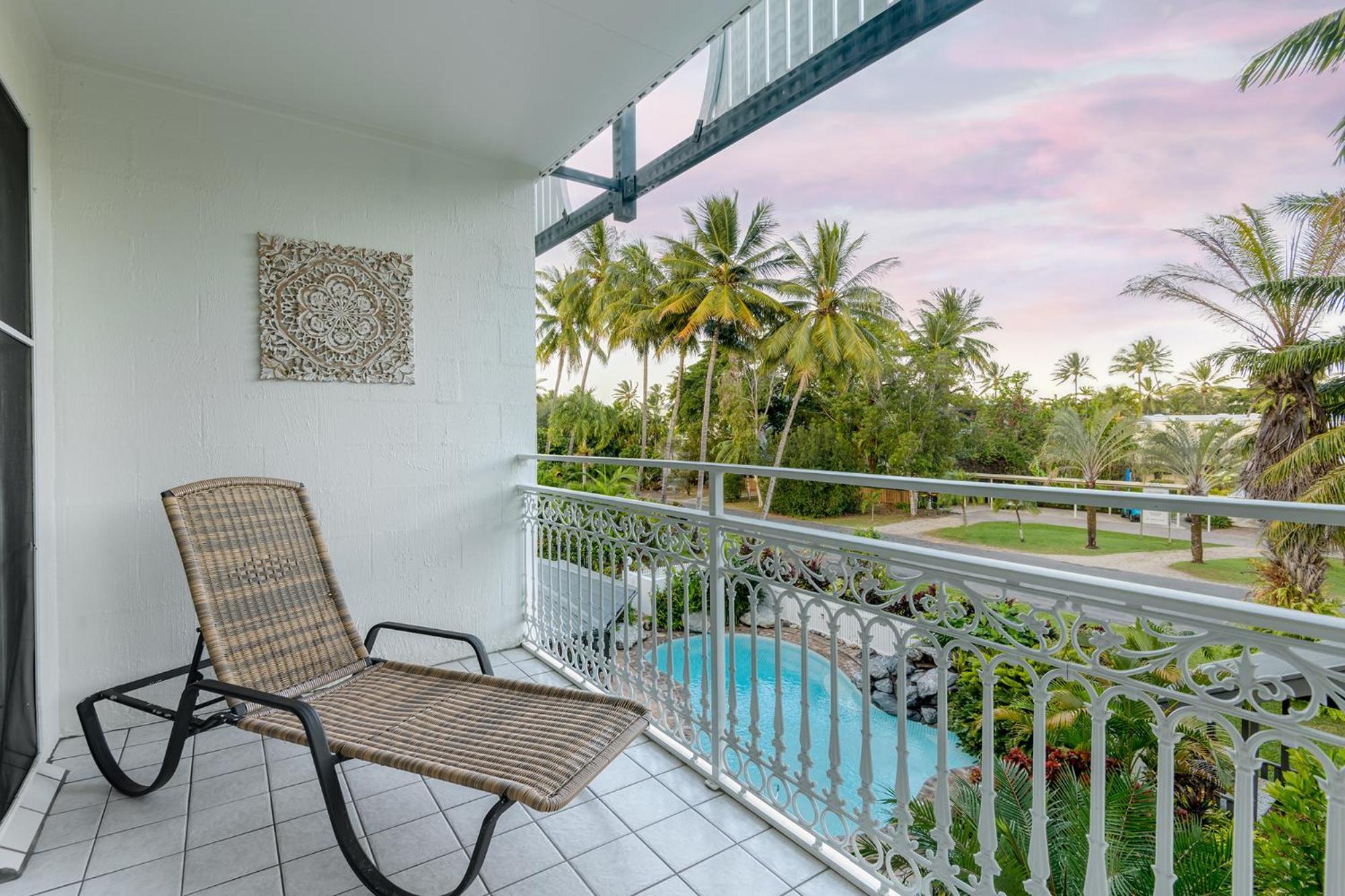Garrick House Aparthotel Port Douglas Buitenkant foto