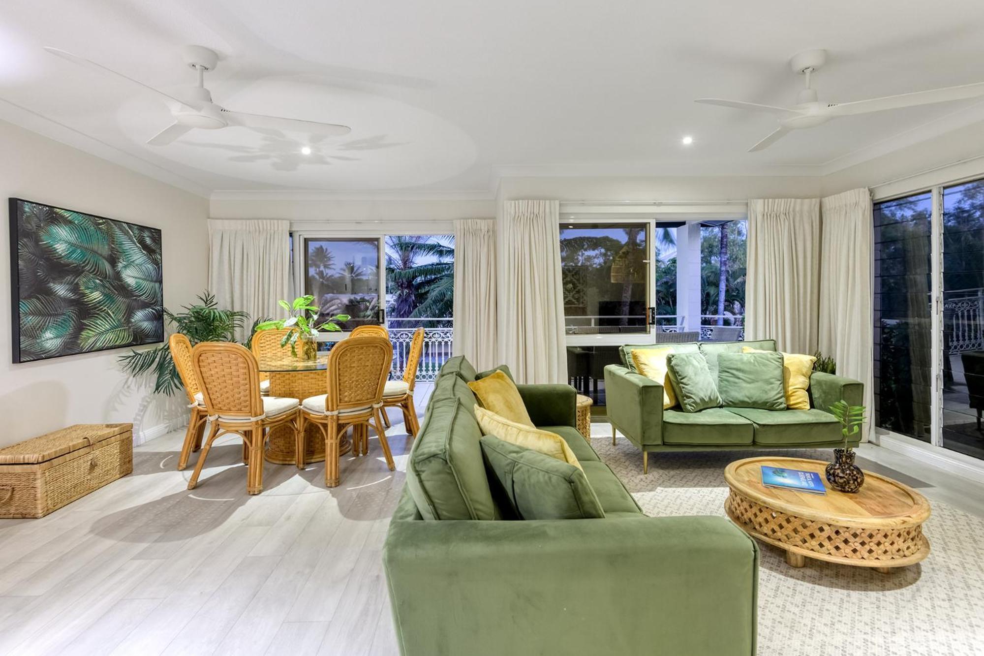 Garrick House Aparthotel Port Douglas Buitenkant foto